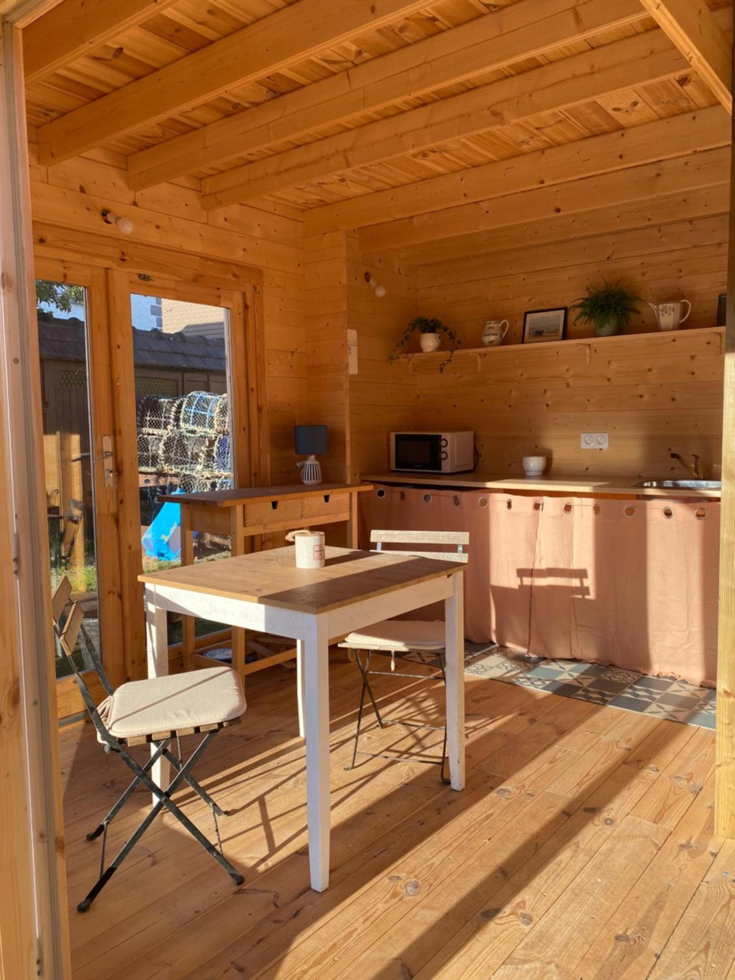 Maison En Bois 1 Chambre 4 Couchages Type Tiny House グランビル エクステリア 写真