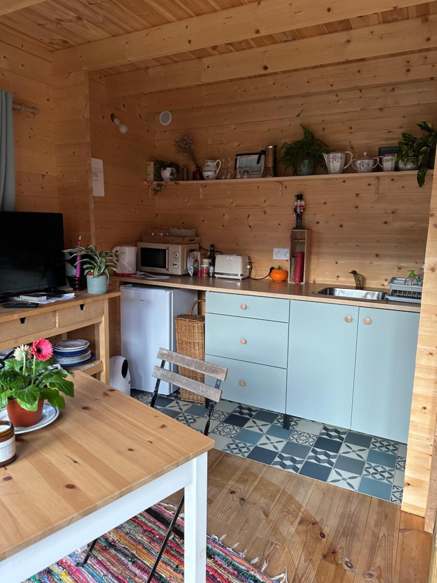Maison En Bois 1 Chambre 4 Couchages Type Tiny House グランビル エクステリア 写真